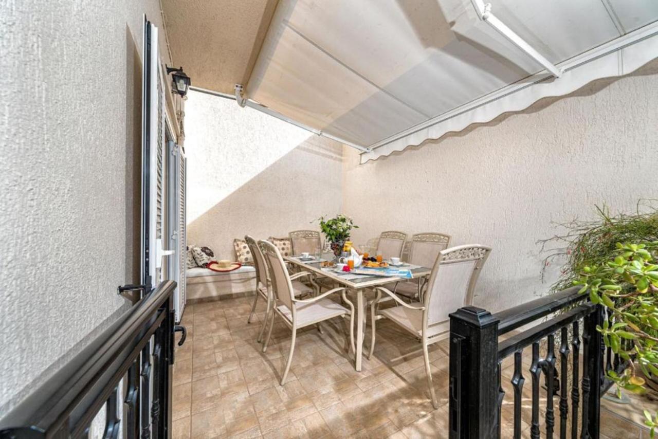 Ioannas Luxury Apartment In Istron Kalo Chorio  Екстер'єр фото